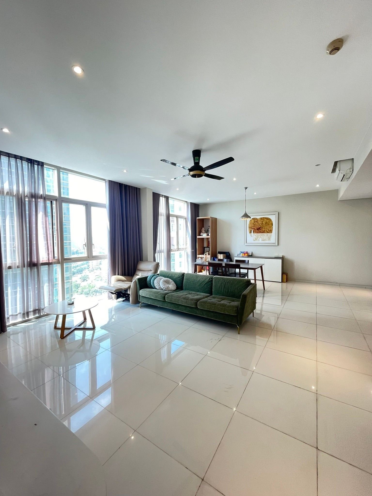 Bán 3 phòng ngủ The Vista An Phú view hồ bơi, vị trí đẹp - Giá 9,8 tỷ