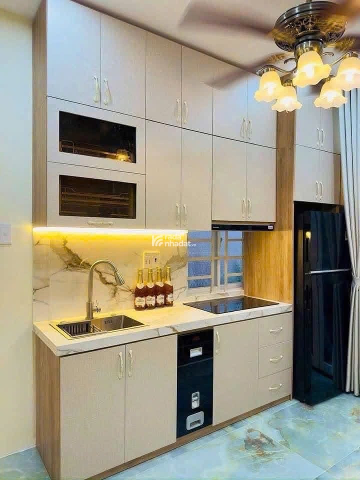 HẺM XE HƠI SÁT NHÀ, LẠC LONG QUÂN, TÂN BÌNH, 48M2 CÓ KC Ở NGAY. GIẢM 350TR CHỈ CÒN 2.6T TL 