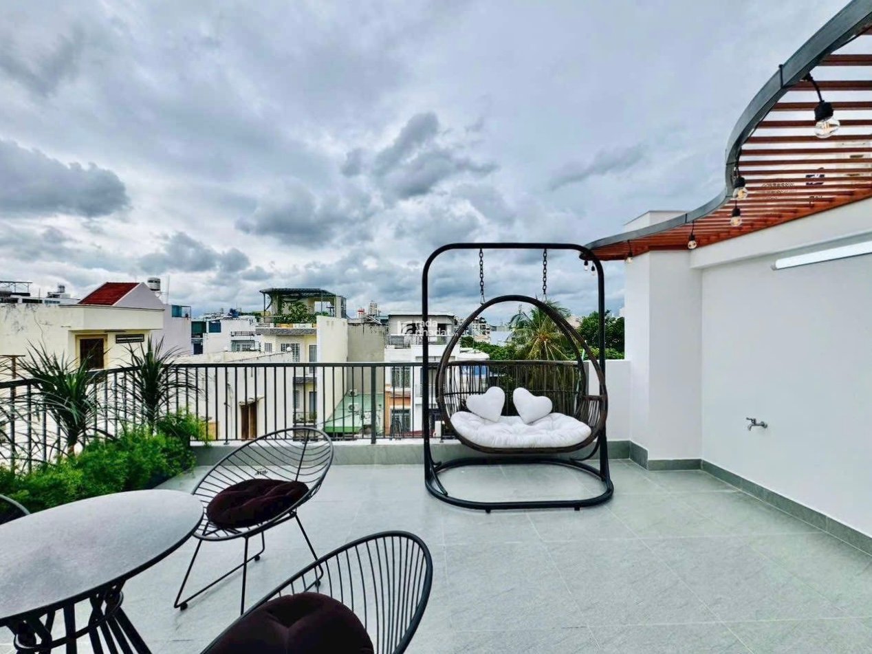 Bán gấp nhà sổ hồng riêng Hoàng Hoa Thám P6 Q Bình Thạnh 2tỷ530 ,49,5 m2 ,3 PN,4WC đầy đủ nội thất 