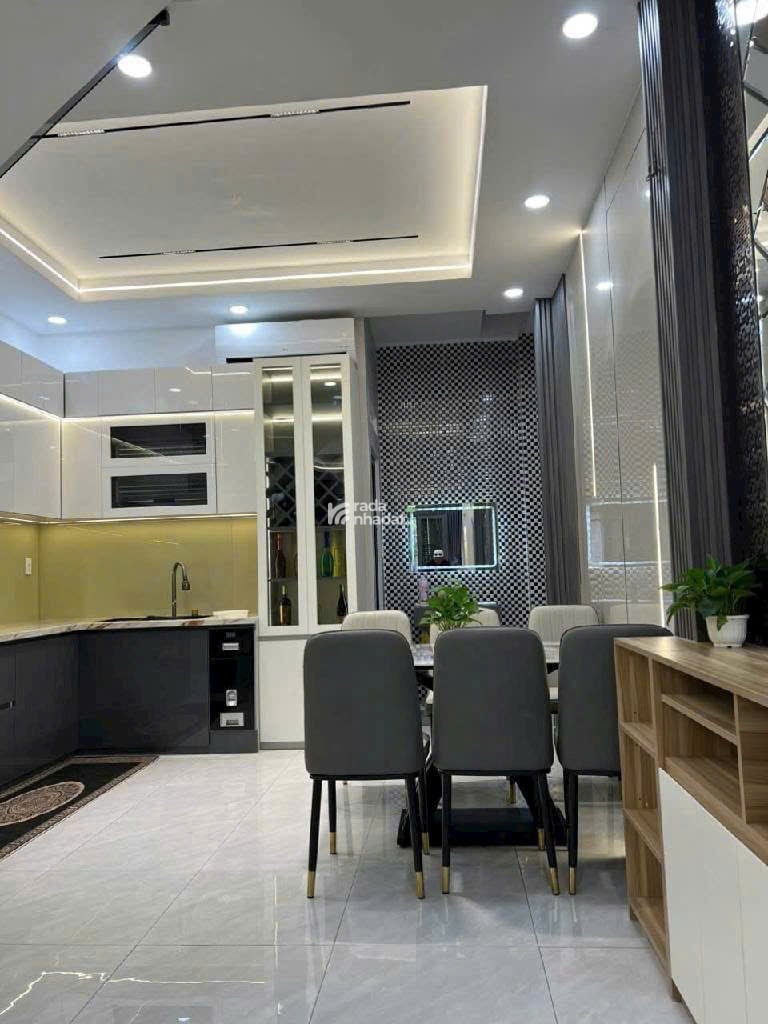  CẦN Bán Nhà ĐẸP PHAN HUY ÍCH GV, giá chỉ 4TY350 TL, Sổ Riêng, hẻm rộng oto, LH: 0792179035