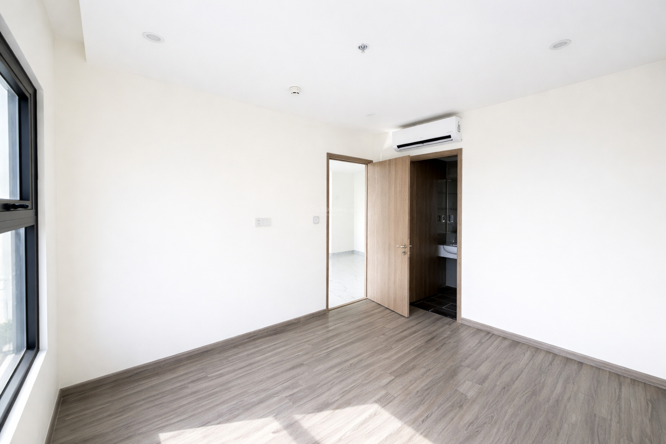 Bán nhanh 2PN 59,20m2 Glory Heights - GH3, 4,38tỷ