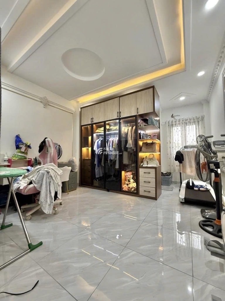 PHẠM ĐĂNG GIẢNG-  BÌNH TÂN - 4x15M A4 - 4 TẦNG LUNG LINH - HẺM 6M 