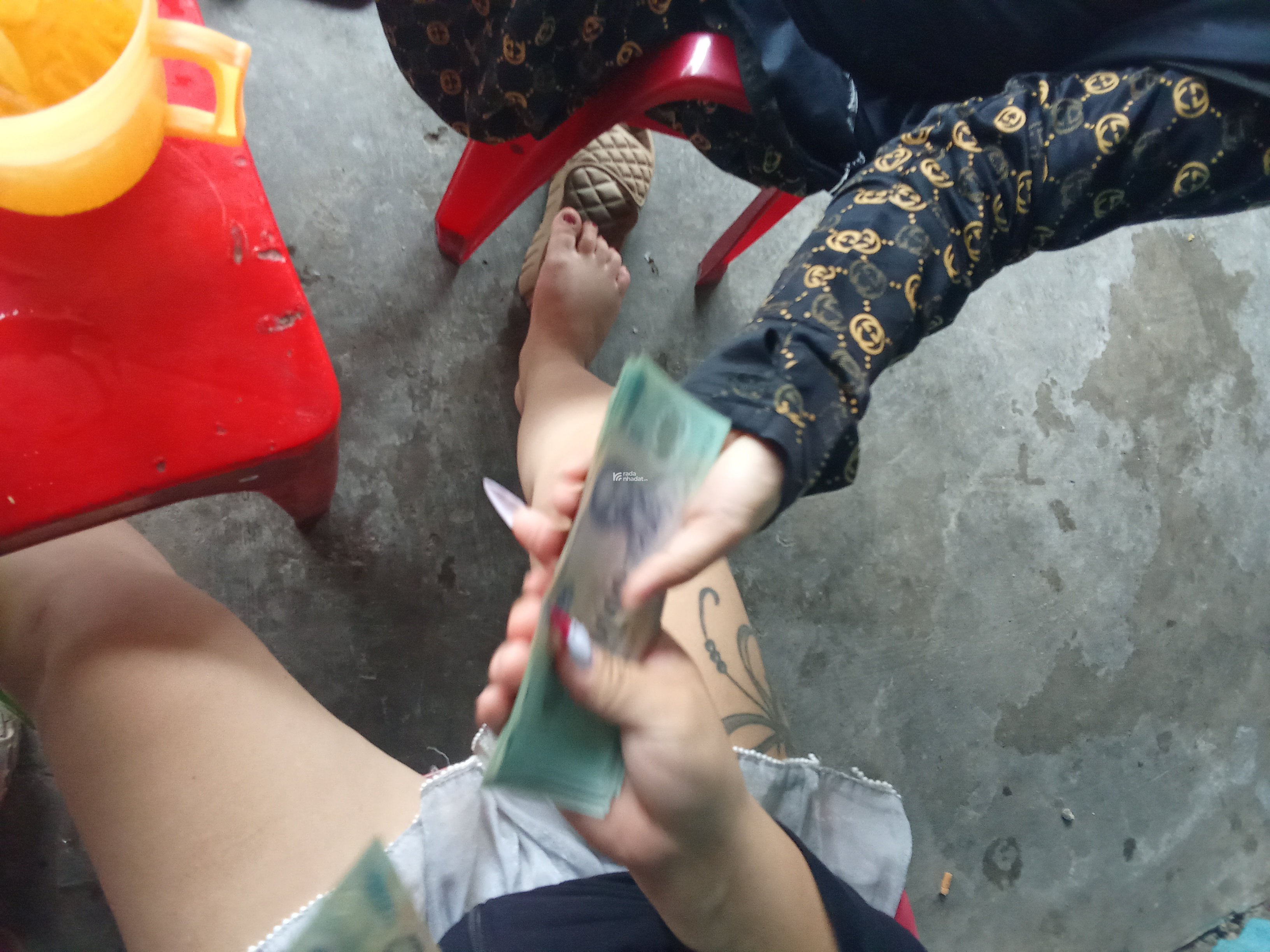 Cần bán nhà hẻm rộng cách đầu hẻm 14m
