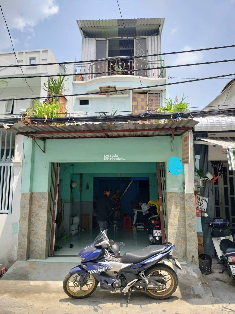 Cần bán nhà hẻm rộng cách đầu hẻm 14m