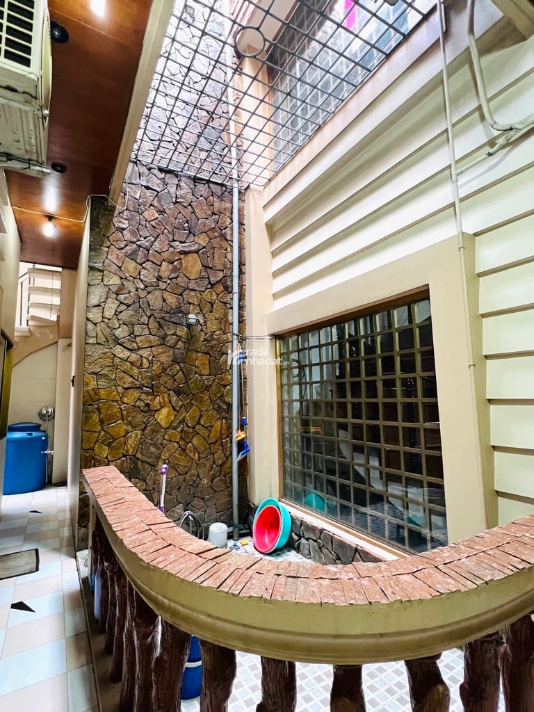 Bán nhà thiết kế hiện đại - 7m4 x 20 , xây dựng tuyệt vời định cư bán gấp