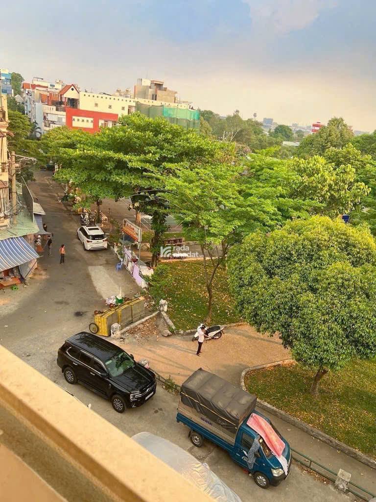 HẺM XE TẢI QUANG TRUNG P11 90M2 - 4 TẦNG - SỔ VUÔNG A4 - 4x23 - 15 TỶ TL
