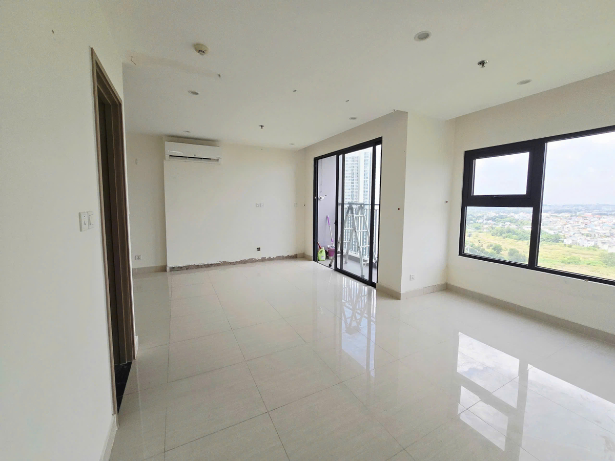 Cần bán 2PN1 70,30m2, phân khu The Rainbow, giá tốt 3,29tỷ