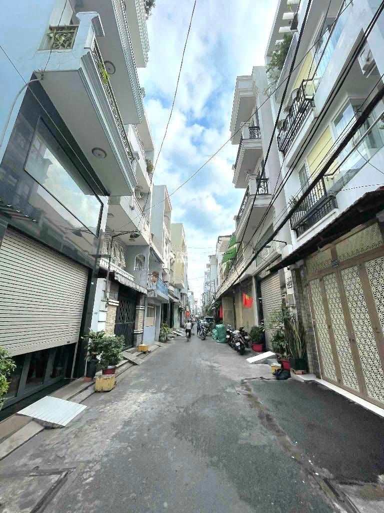 SÁT TÂN BÌNH, HXH KHUÔNG VIỆT, TÂN PHÚ, 82M2 HIẾM CÓ. GIẢM 550TR CHỈ 11.4T 