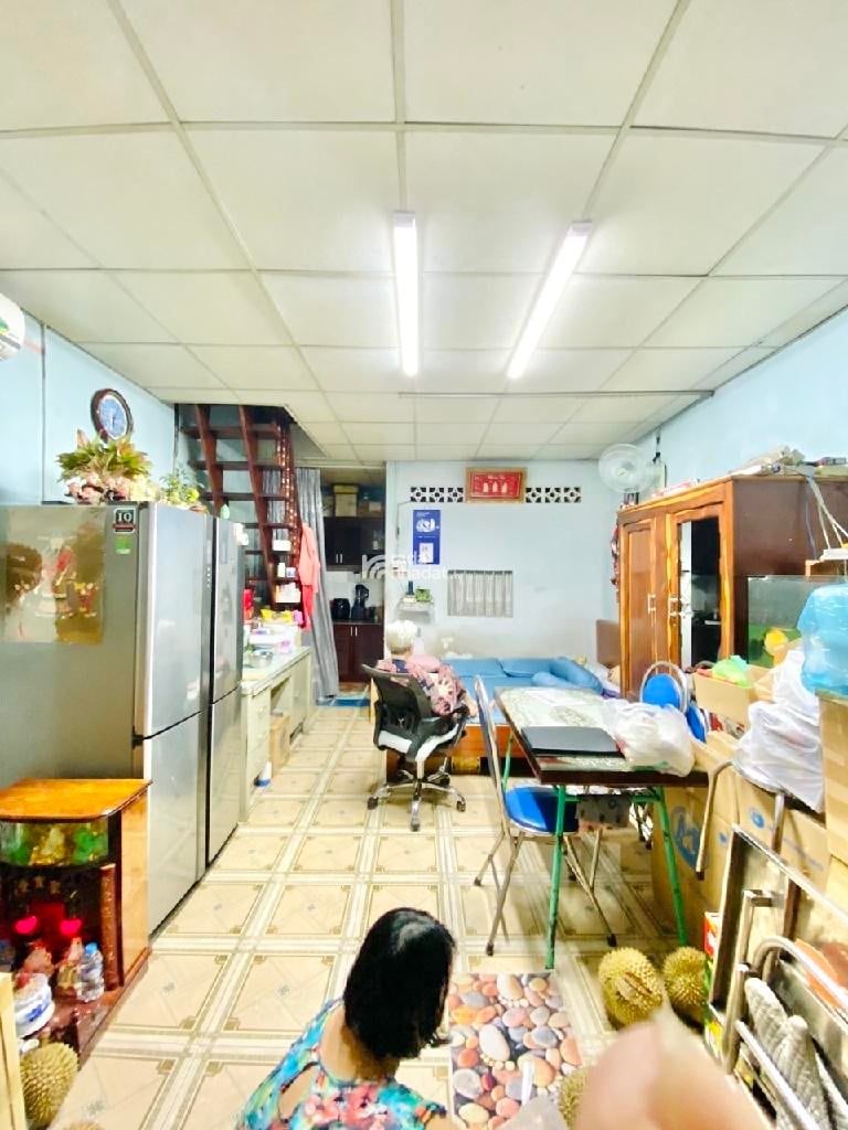 SÁT MT HOÀNG VĂN THỤ, TÂN BÌNH, 34M2 CÓ KẾT CẤU DỄ CẢI TẠO. GIẢM 350TR CHỈ CÒN 3.6T