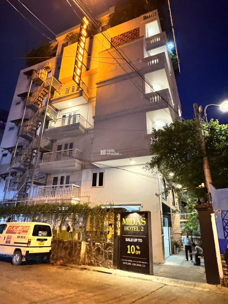 Bán tòa nhà siêu vị trí 2 MT Nguyễn Văn Trỗi, Phú Nhuận, 245m2 chỉ 90 tỷ, HĐT 200tr/tháng