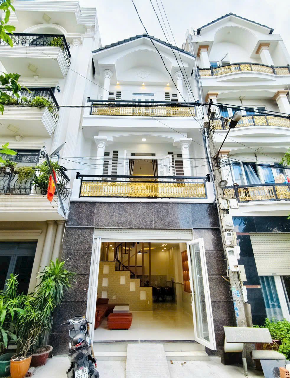 NHÀ PHỐ NGAY CHỢ MINH PHÁT, QUẬN 12 - 3 TẦNG 5.X TỶ