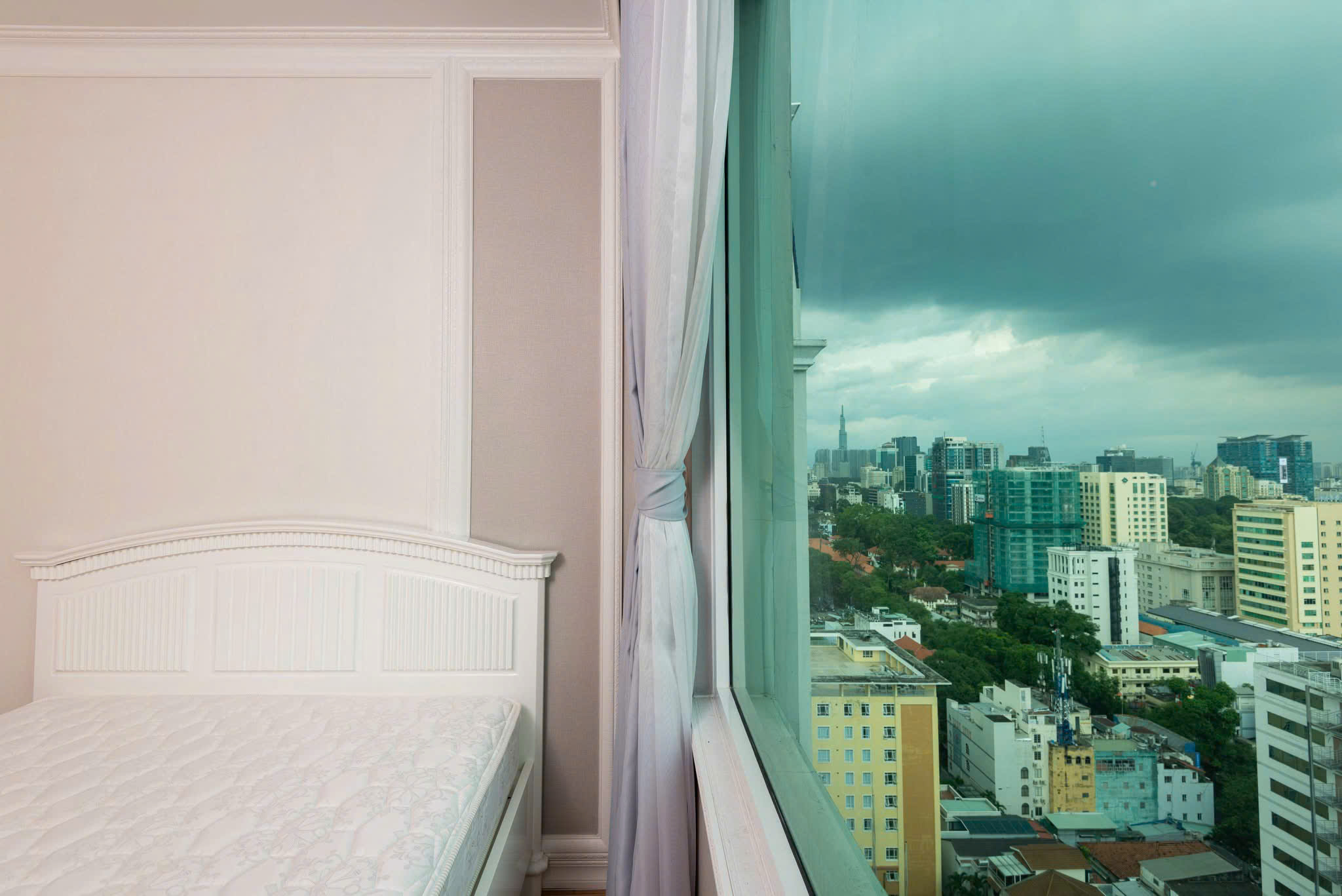 Cho thuê căn hộ Leman Luxury Q3 , 117 nguyễn đình chiểu, 2pn 2wc