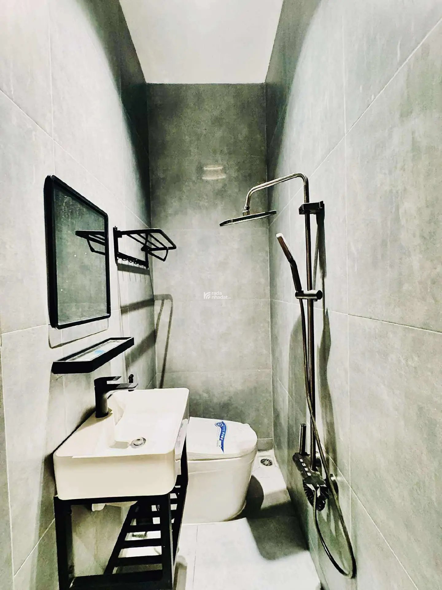 NHÀ ĐẸP MỚI XÂY - HXH THÔNG BÙI ĐÌNH TÚY - DTSD 100m2 3PN 3WC - 7.45 TỶ