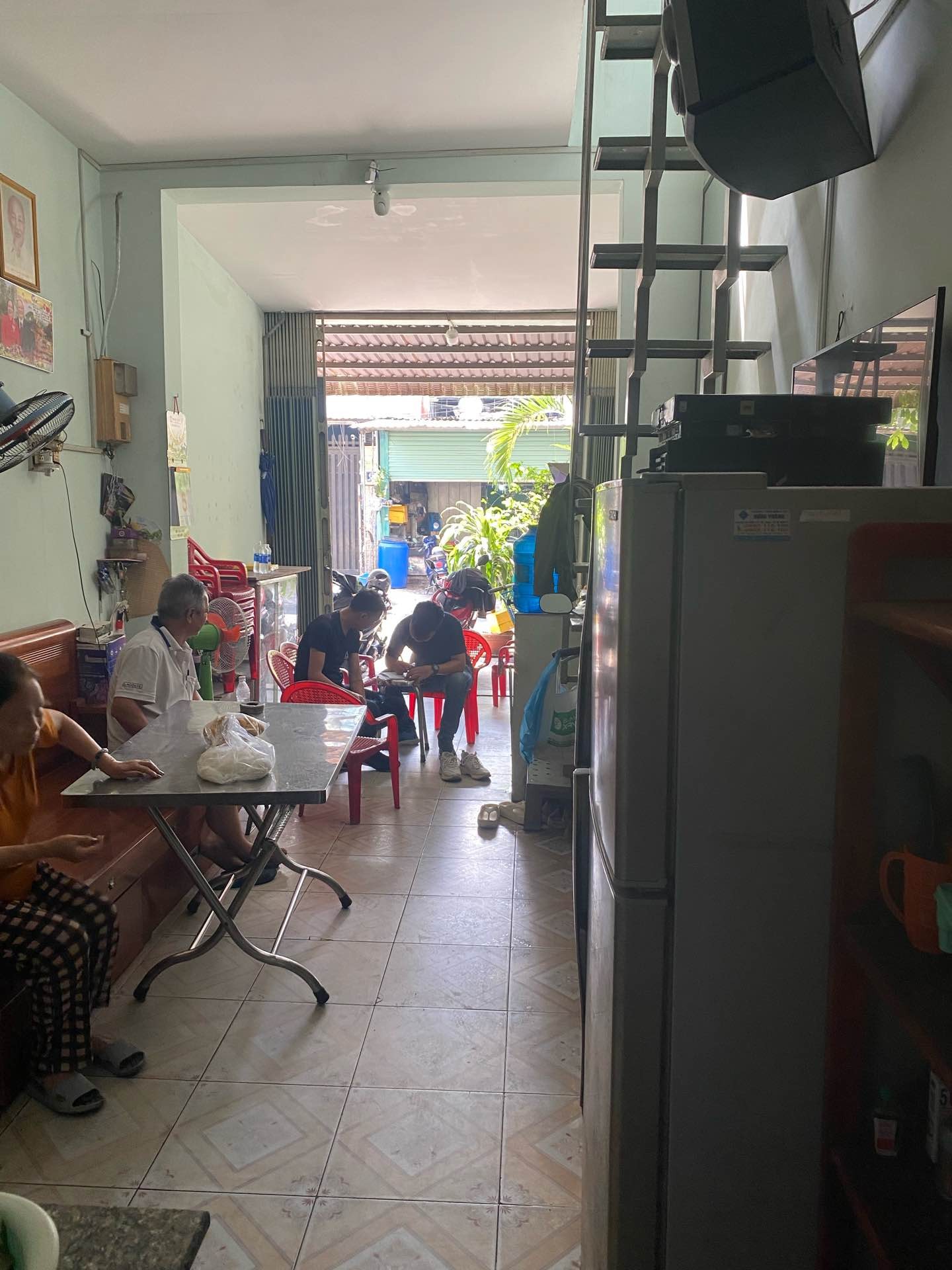 Mặt tiền đường T8, Tây Thạnh, 100m2, 4x25, kinh doanh đỉnh, Chỉ 10 tỷ TL