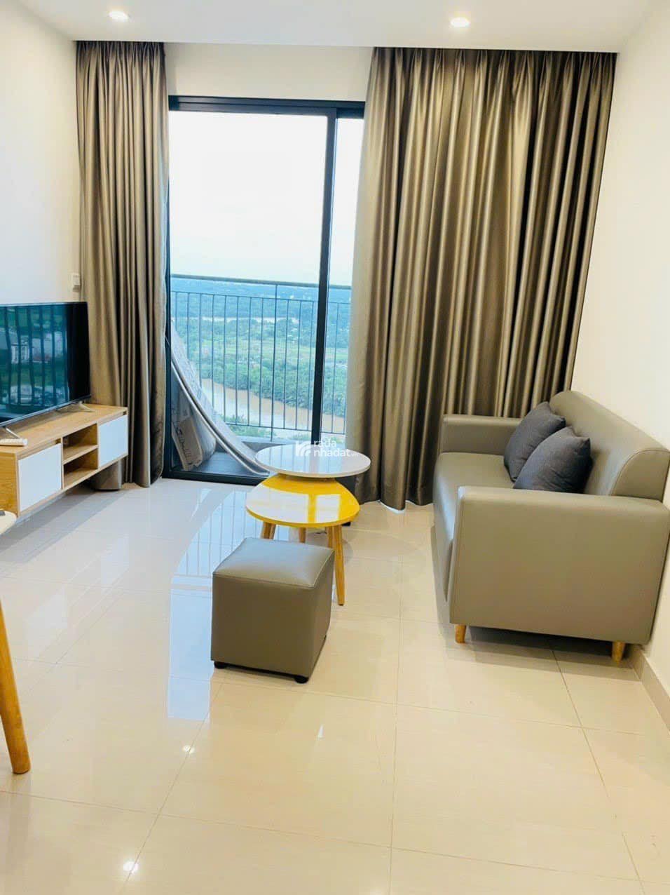 Chung cư Vinhomes Grand Park 1 phòng ngủ cộng 1 giá chỉ 1,9 tỷ, sẵn sổ sang tên công chứng ngay