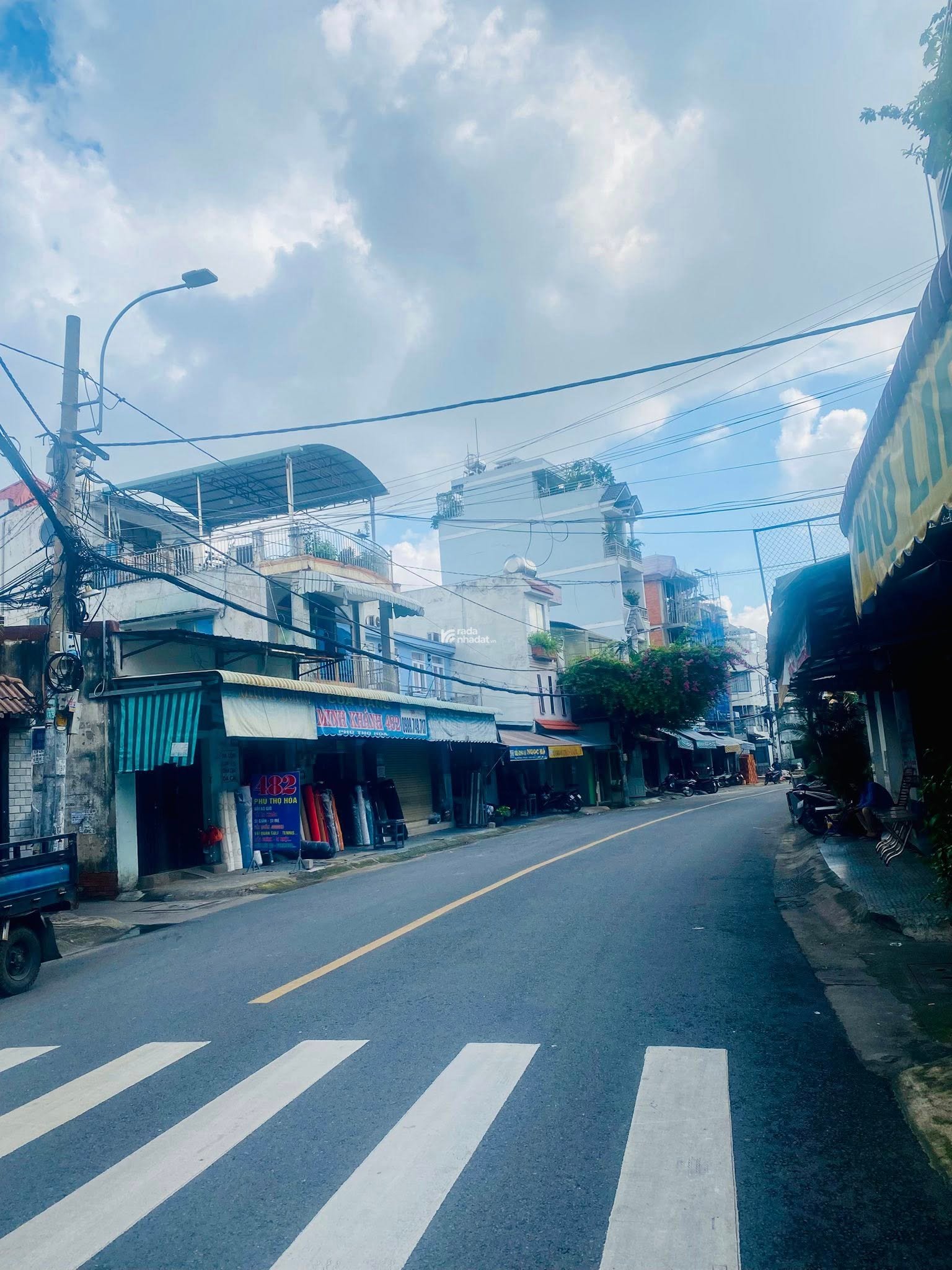 MẶT TIỀN KINH DOANH NGAY CHỢ VẢI PHÚ THỌ HOÀ 76M (4.2X18) 3 TẦNG 3PN NHỈNH 15