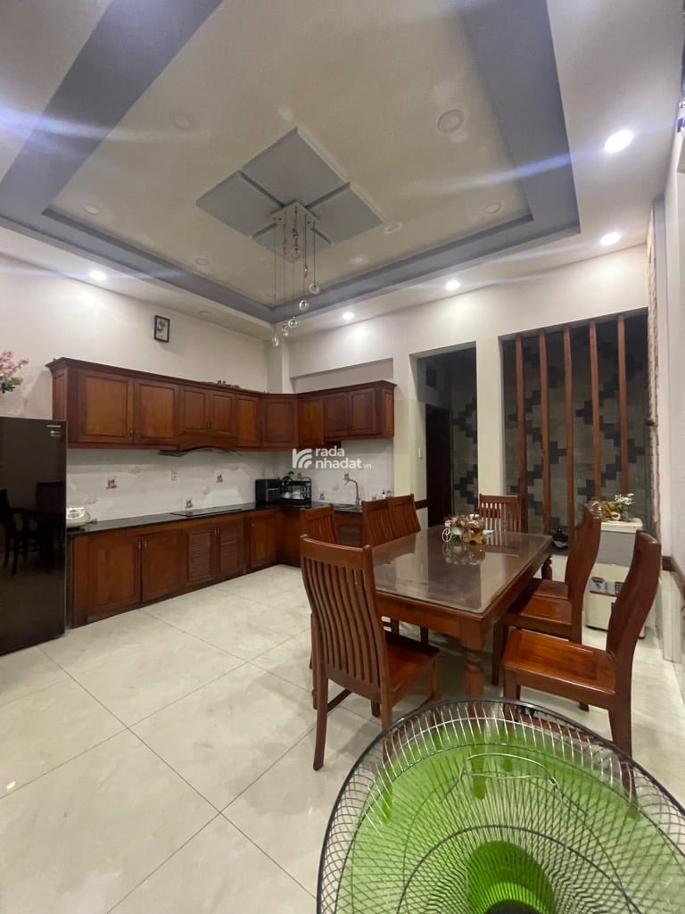 BÁN NHÀ MẶT TIỀN BÌNH HƯNG HÒA 102M2 12 TỶ 4 TẦNG 5PN ĐƯỜNG SỐ 10 BÌNH TÂN