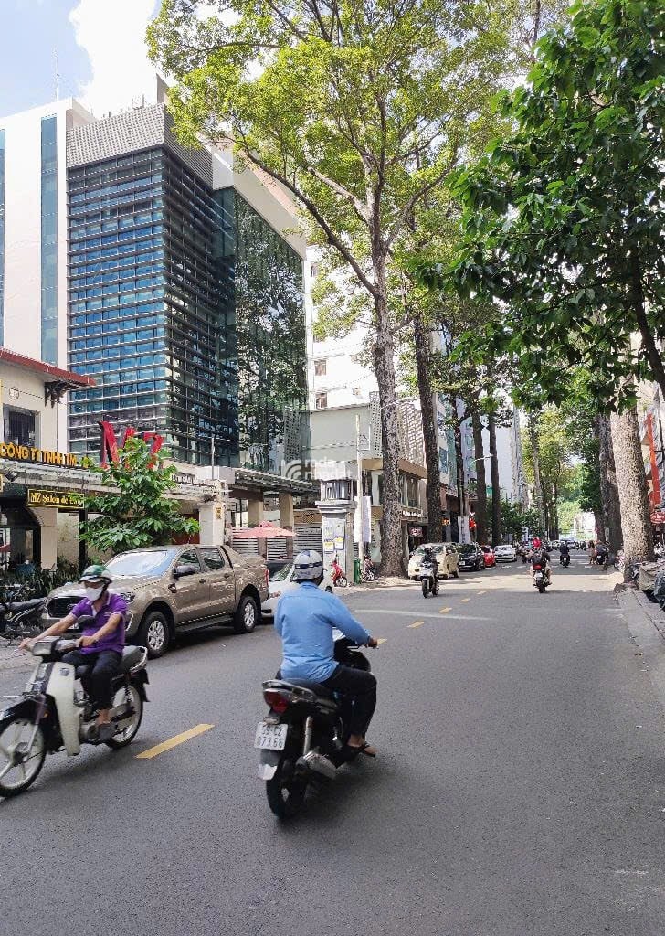 MT P. BẾN THÀNH • ĐẤT KIM CƯƠNG ( 4 x 16 ) LÕI QUẬN 1 • SỔ HOA HẬU - ĐANG CHO THUÊ 60 TRIỆU