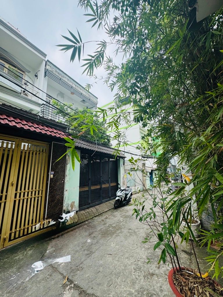 Nhà 2 tầng 88m2(5x18)-hẻm 5m Nguyễn Hới-Bến xe miền tây-giá 6.7 tỷ