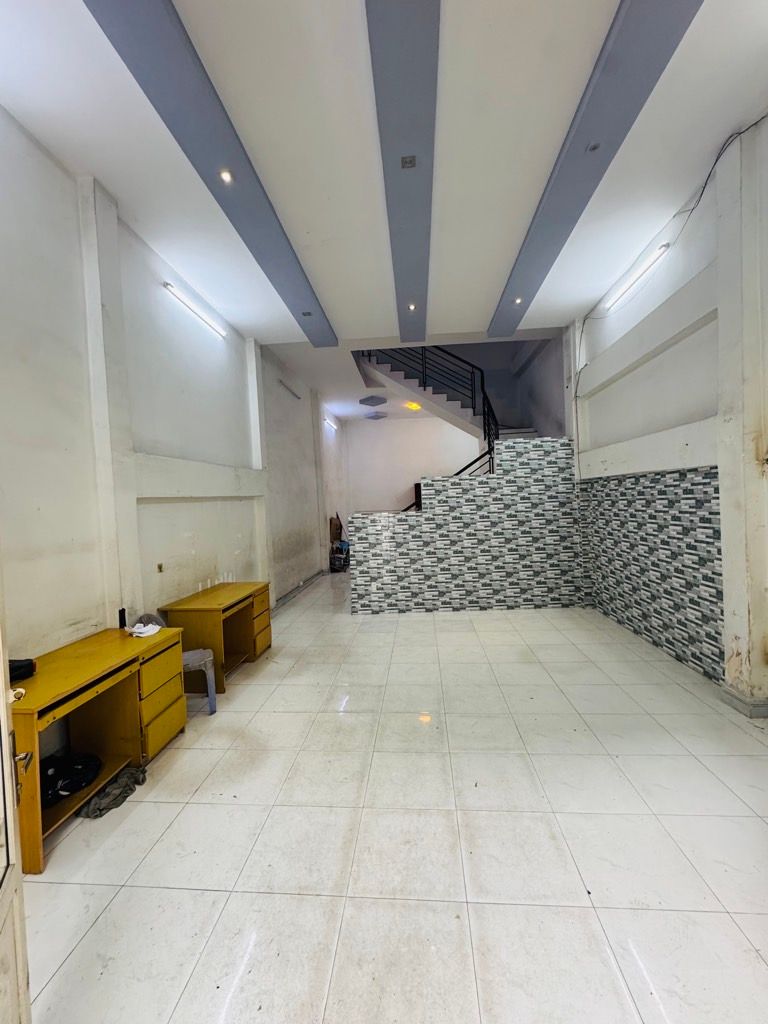 Nhà 2 tầng 88m2(5x18)-hẻm 5m Nguyễn Hới-Bến xe miền tây-giá 6.7 tỷ