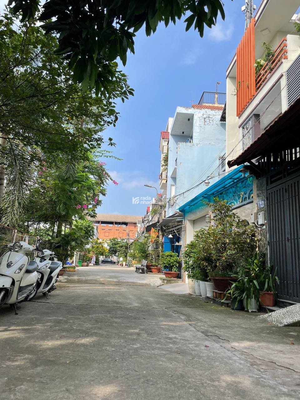 NHÀ GÓC 2 MẶT HẺM NGUYỄN VĂN QUỲ - 5,2 tỷ - SHR; 