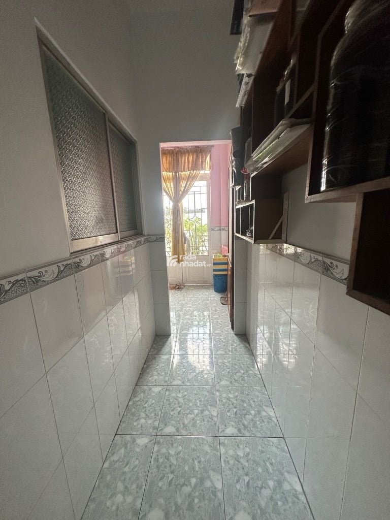 BÁN NHÀ LÊ ĐÌNH CẨN 108M2 6.X TỶ HẺM XE HƠI 3 TẦNG MỚI ĐẸP THU 13TR BÌNH TÂN  