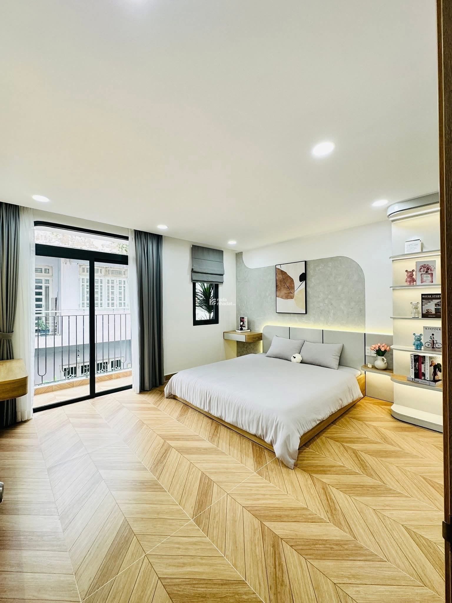 BÁN NHÀ 4 TẦNG MỚI XÂY - 4.5x9 - FULL NỘI THẤT - ĐƯỜNG PHAN HUY ÍCH - CHỈ 5.98 TỶ TL