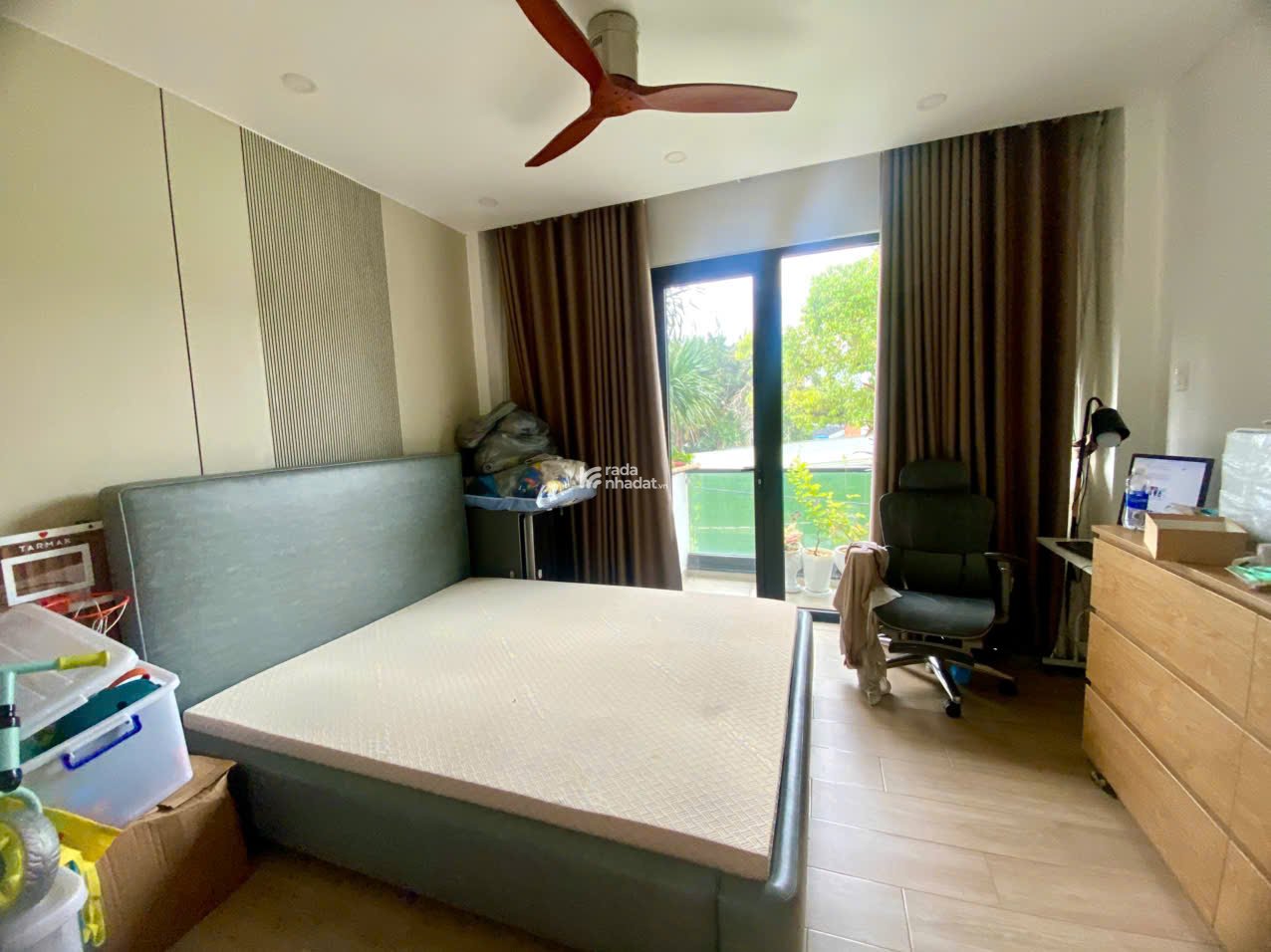 Siêu phẩm Tân Phú, Nhà 74m2, 4 tầng, để ô tô trong nhà, Giá 8.8 tỷ TL