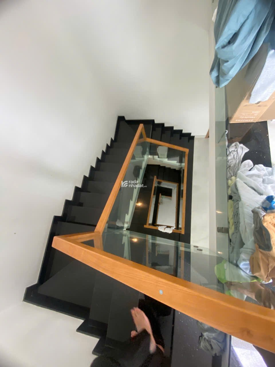Siêu phẩm Tân Phú, Nhà 74m2, 4 tầng, để ô tô trong nhà, Giá 8.8 tỷ TL