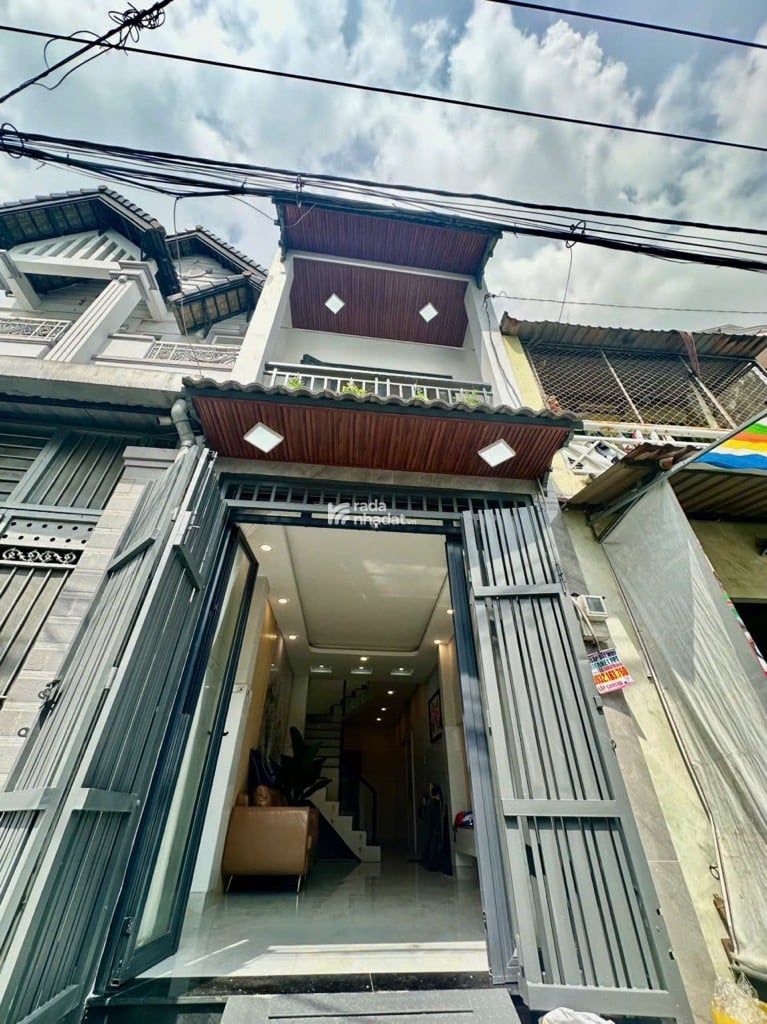 VỊ TRÍ ĐẸP - HẺM ĐẸP TO XE TẢI BON BON 8M THÔNG CỰC XỊN -- NHÀ MỚI ĐẸP 2 TẦNG VÀO Ở NGAY 