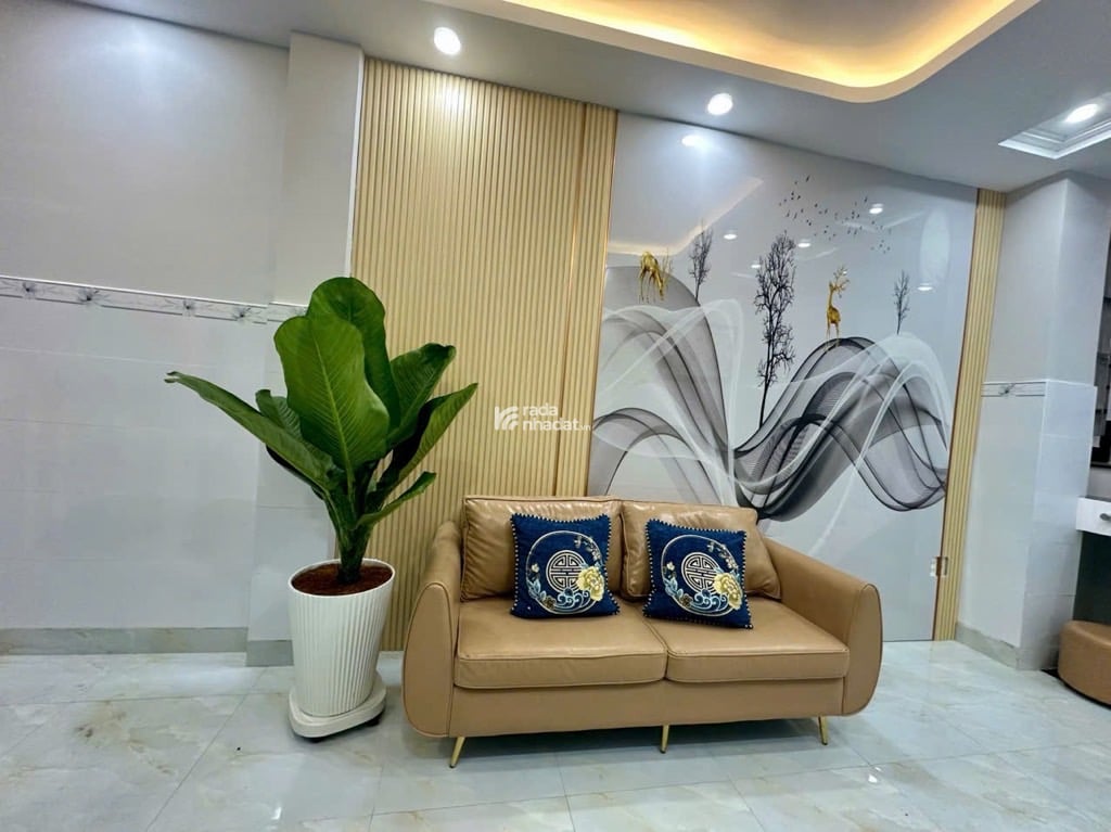 VỊ TRÍ ĐẸP - HẺM ĐẸP TO XE TẢI BON BON 8M THÔNG CỰC XỊN -- NHÀ MỚI ĐẸP 2 TẦNG VÀO Ở NGAY 