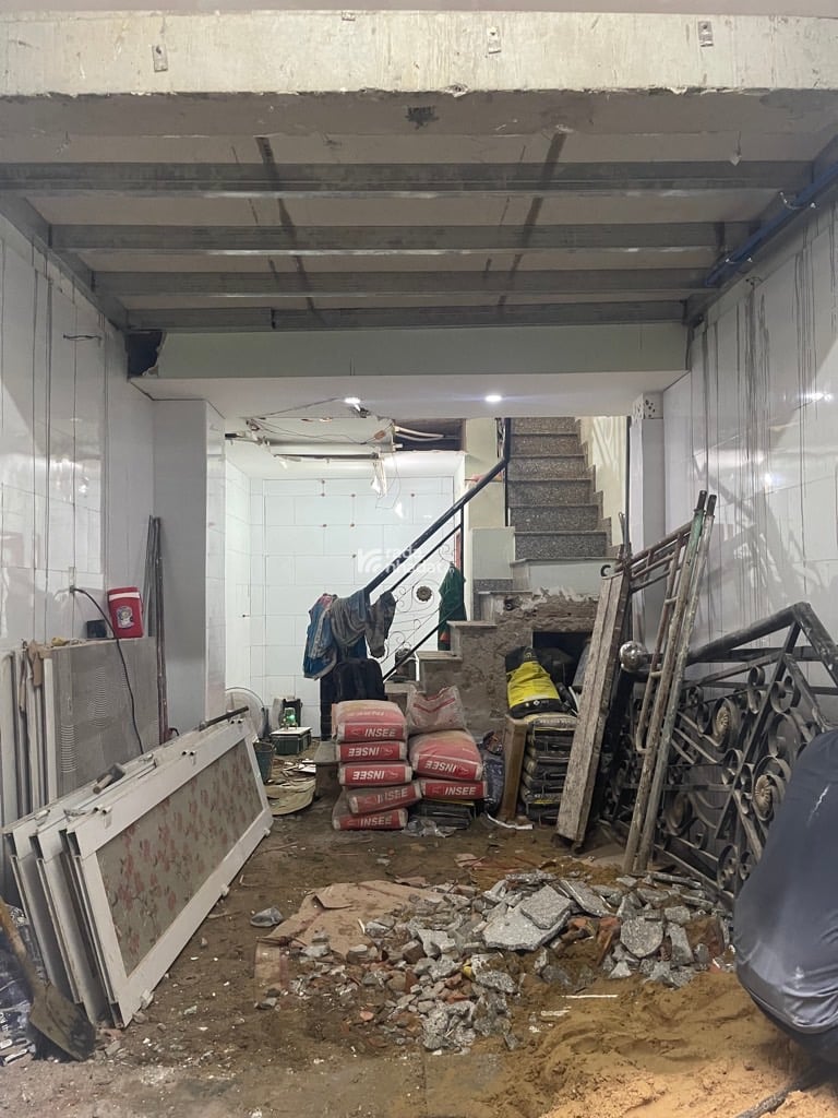 NGAY KHÁCH SẠN ĐÊ NHẤT, LÊ BÌNH, TÂN BÌNH, 25M2 TIỆN XÂY. GIẢM 350TR CHỈ 5.35T TL