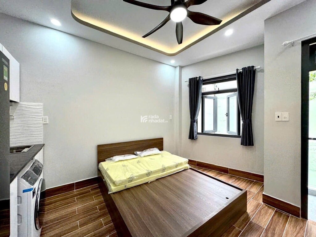 CĂN HỘ DỊCH VỤ CAO CẤP, VỊ TRÍ ĐẸP ĐỐI DIỆN CÔNG VIÊN ĐẦM SEN, DÒNG TIỀN ỔN HÀNG THÁNG