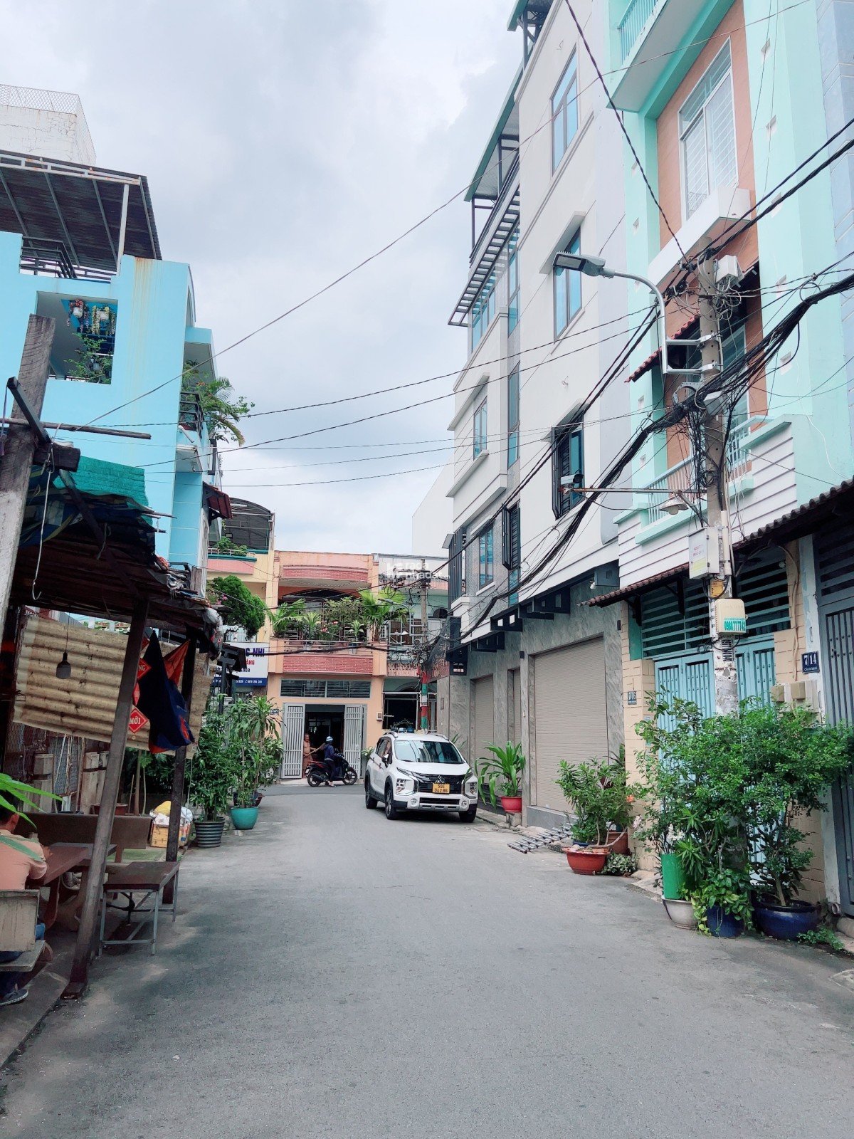 NHÀ ĐẸP BÁN GẤP 4 Lầu, HẼM Ô TÔ, Đường CÁCH MẠNG, P.TÂN THÀNH,Tân Phú,Chỉ 7,5 Tỷ TL.