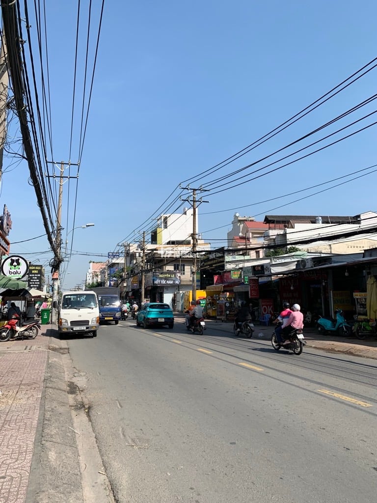 MTKD HIẾM CÓ KHU BÀU CÁT, TÂN BÌNH, 240M2 11 TẦNG, DÒNG TIỀN 300TR. CHỈ CÒN 86T TL 