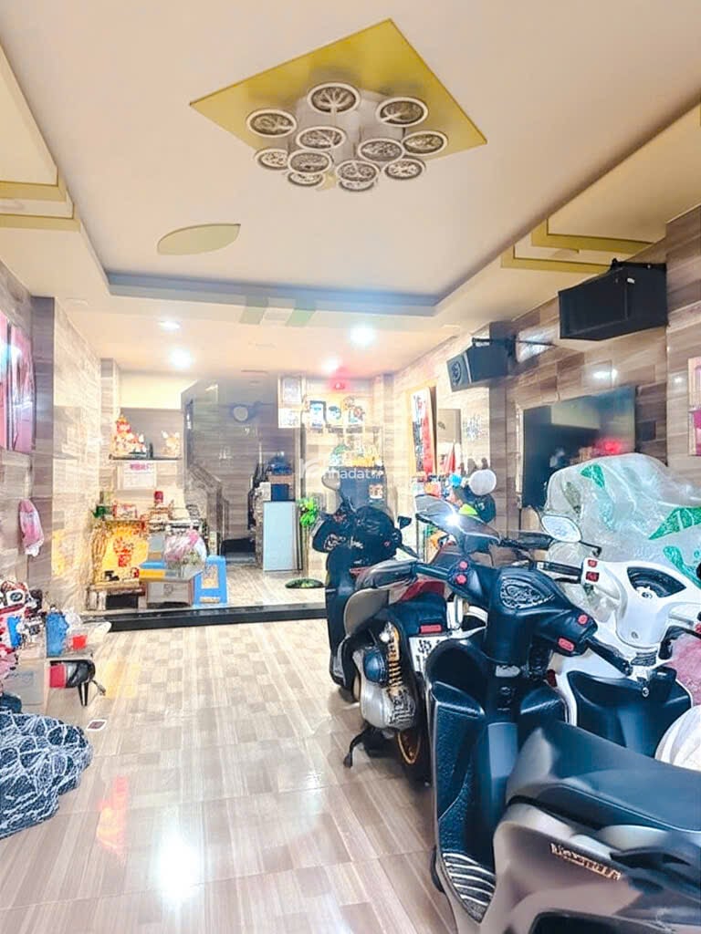 CHỈ 6.XX Tỷ - NHÀ MẶT TIỀN KINH DOANH QUẬN 8, NGAY CẦU CHỮ Y - NHÀ 3 TẦNG