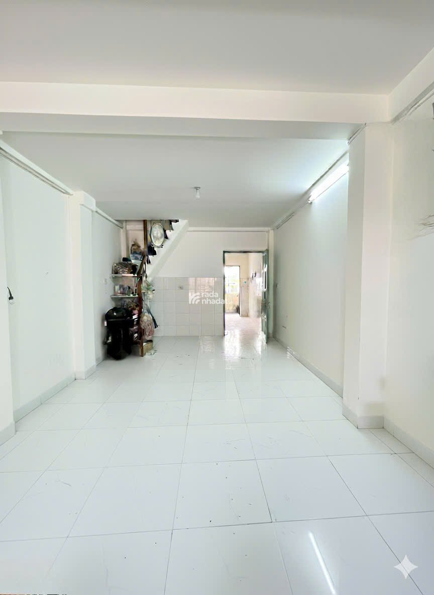 NHÀ 2 CĂN- P4, Q8- DÒNG TIỀN ỔN ĐỊNH- HẺM 5M KD- VỪA Ở VỪA CHO THUÊ