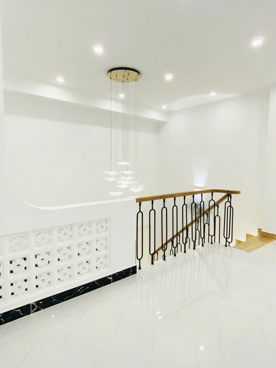 Bất động sản tại số 38 Đặng Nhữ Lâm, Phú Xuân, TPHCM. - Hẻm 3gác thoải mái 
