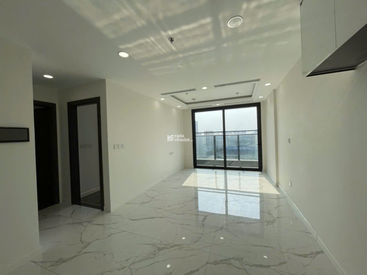 BÁN GẤP SUNSHINE SKY CITY Q7 2PN 2WC 70M NTCB VIEW PHÚ MỸ HƯNG. GIÁ TỐT CHỈ 3 TỶ 2 