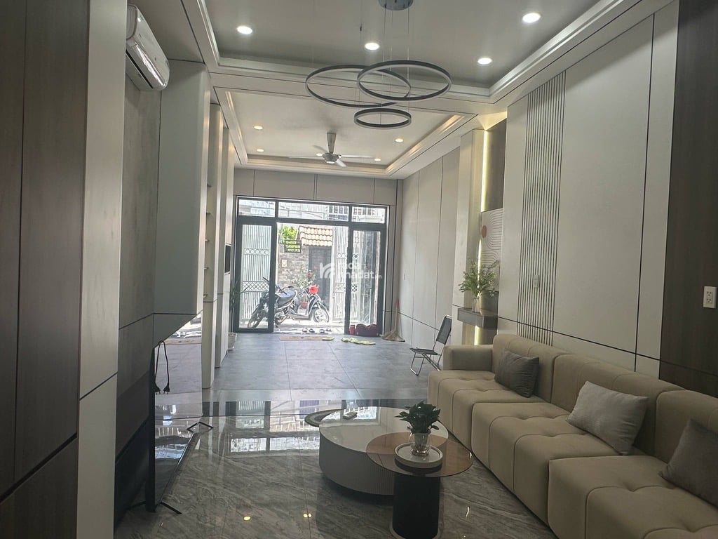 HXH 83m2 - 4PN - Có Gara xe hơi - Giá 7.5 tỷ - Huỳnh Tấn Phát, Quận 7