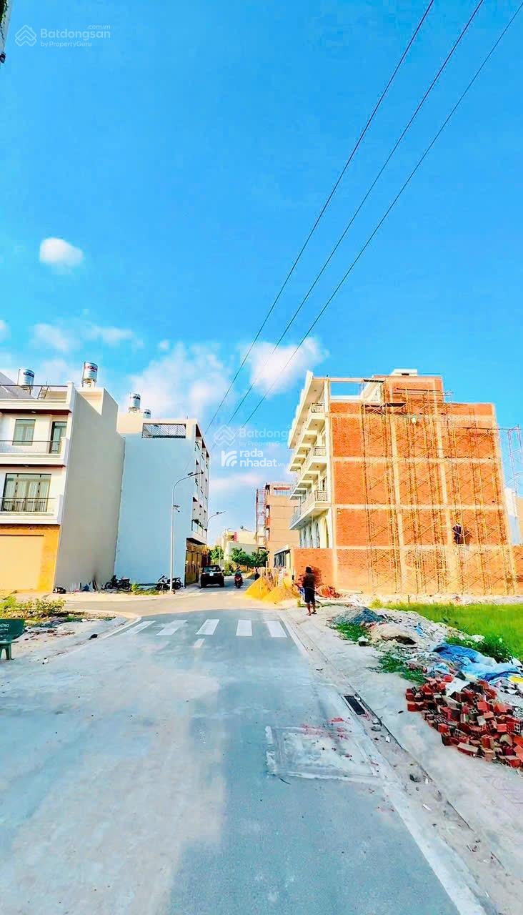 CẦN VỐN LÀM ĂN NÊN RA ĐI 1 LÔ 5,5x9,1M NGAY TẠI BÌNH TÂN HƯƠNG LỘ 2