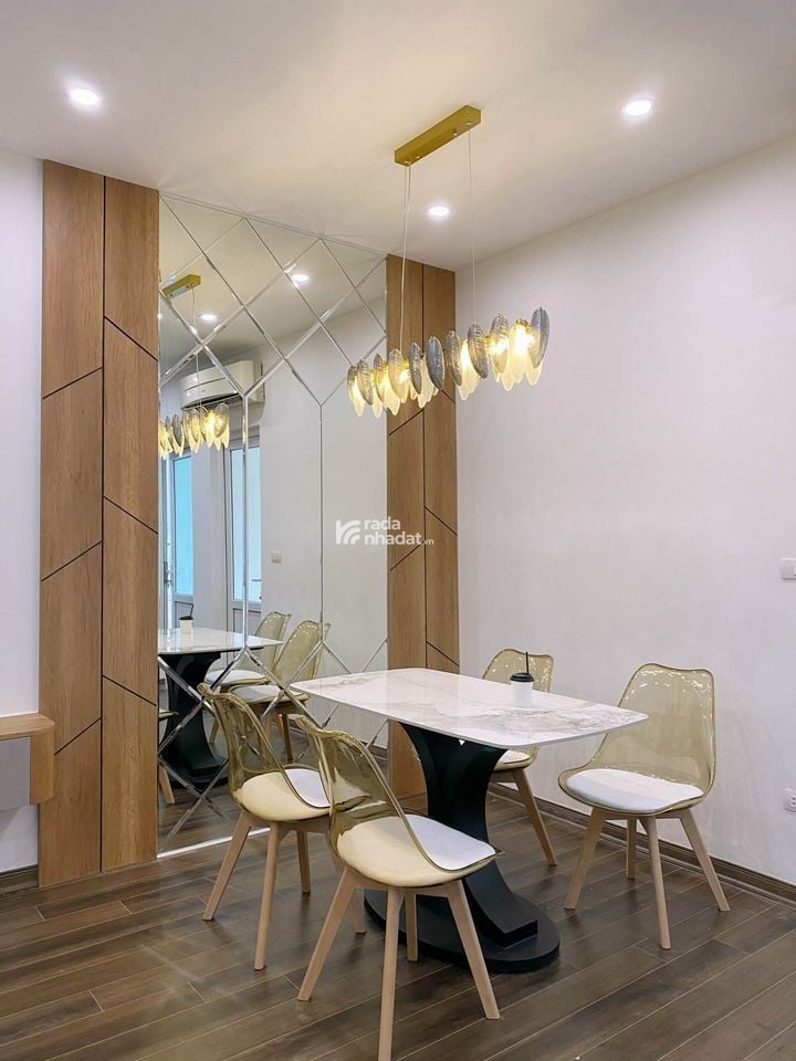 Bán căn hộ tòa nhà M3M4 - 91 Nguyễn Chí Thanh 155 m2, 3 PN, view hồ, BC Đông Nam, giá 10 tỷ