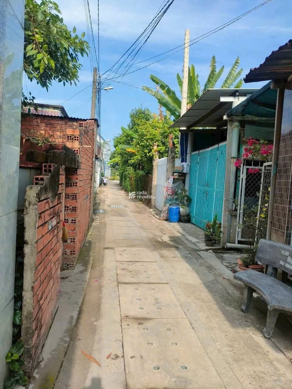 BÁN NHANH NHÀ 1,195 TỶ - 94,3 M2 PHÚ MỸ- ĐƯỜNG BT 3M