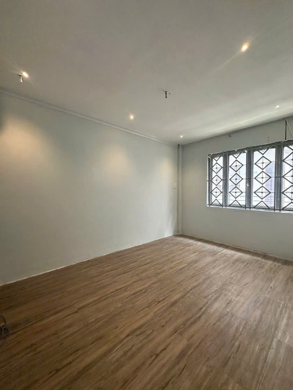 Cho thuê nhà phố Hưng Gia Hưng Phước, Phú Mỹ Hưng, Q7, 6PN, phù hợp ở kinh doanh mọi ngành nghề 