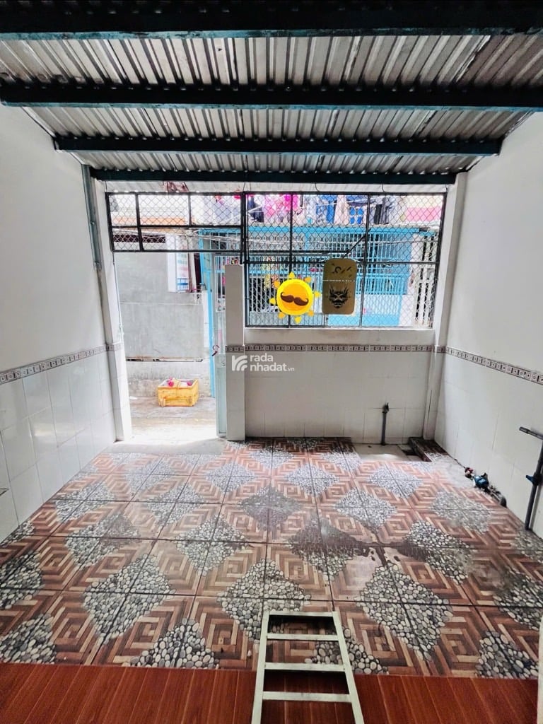 BÁN NHÀ HẺM 241 (LT) TẠ QUANG BỬU, 40M2, GẦN MẶT TIỀN, HOÀN CÔNG ĐỦ