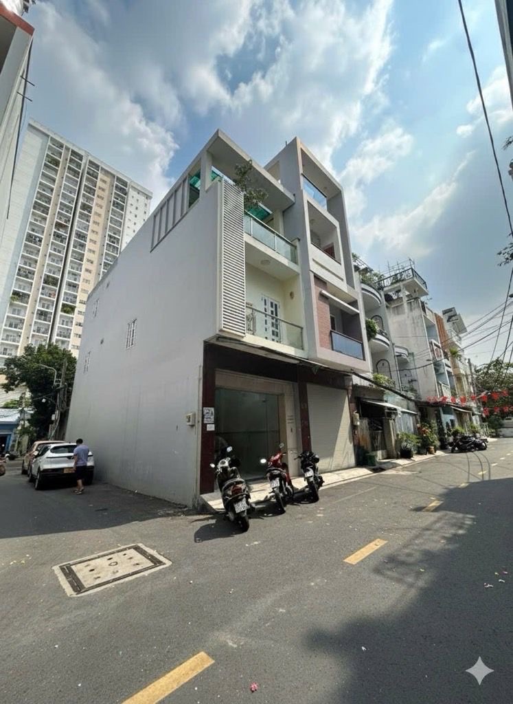 LUỸ BÁN BÍCH - 60M2 - 4 tầng kiên cố - đường 10Mcho thuê 15tr/tháng Lô góc không lộ giới