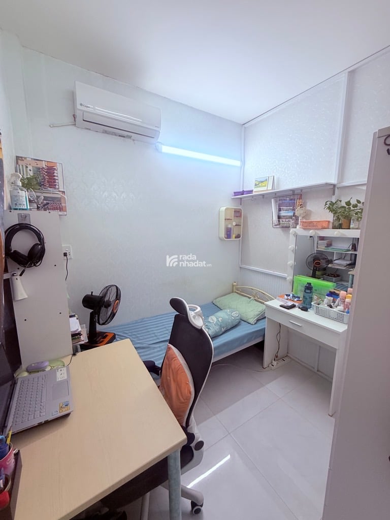 GẦN Q11, HXH LÝ THÁNH TÔNG, TÂN PHÚ, 63M2 HIẾM CÓ. GIẢM 550TR CHỈ CÒN 8.5T TL TỐT