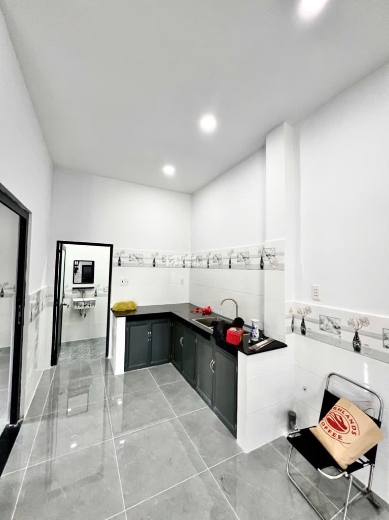 BÁN NHÀ TÂY LÂN 60M2 4.9 TỶ HẺM XE HƠI 7M KHU DÂN TRÍ CAO BÌNH TÂN 
