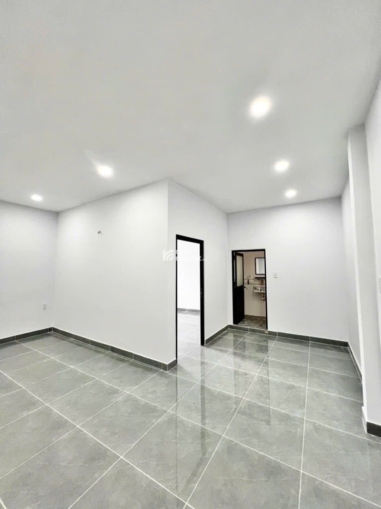 BÁN NHÀ TÂY LÂN 60M2 4.9 TỶ HẺM XE HƠI 7M KHU DÂN TRÍ CAO BÌNH TÂN 
