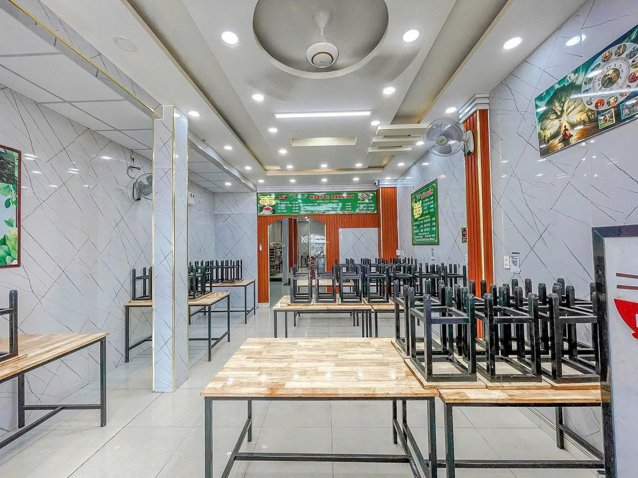 NHÀ NỞ HẬU 5 TẦNG MẶT TIỀN ĐƯỜNG NGUYỄN OANH - HÀ HUY GIÁP - 8 PHÒNG - 8WC _QUẬN 12